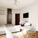 Residence Villa Giardini 3*