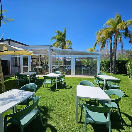 Residence Villa Giardini Apartahotel Giardini-Naxos
