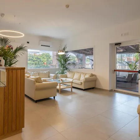 Apartahotel Residence Villa Giardini Giardini-Naxos