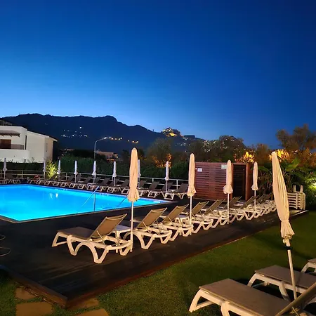 Apartahotel Residence Villa Giardini