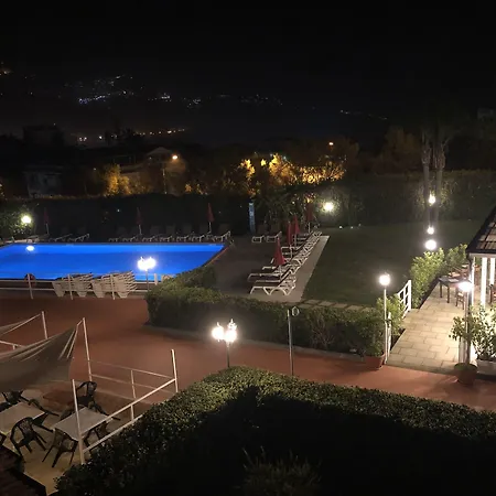 Aparthotel Residence Villa Giardini